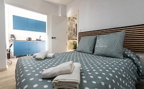 Domin'S Apartment